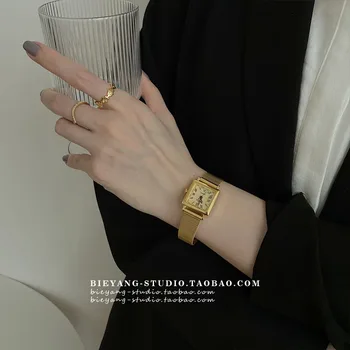 2022 новые женские часы-браслет корейского формата с квадратным золотым циферблатом и римской цифрой, латунный ремешок 24K с позолотой