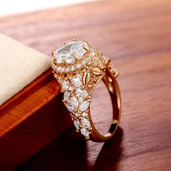2023 Новое Роскошное женское кольцо с циркониевой вставкой Европейского и американского золотого цвета с микро-вставкой Обручальное кольцо F1780